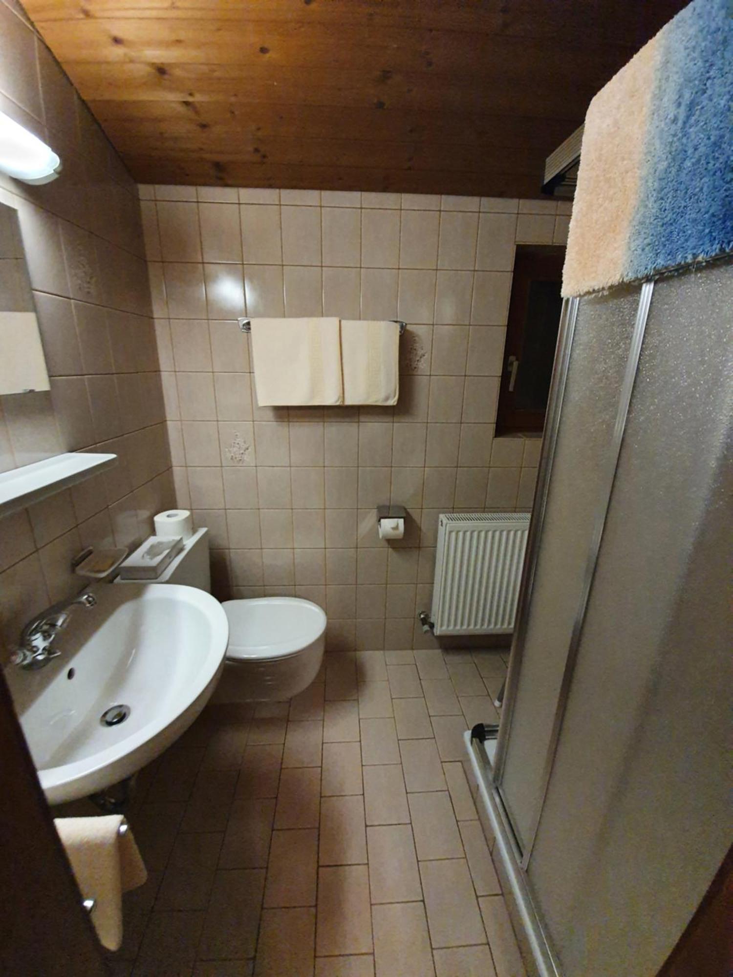 Haus Monika Und Haus Claudia Hotel Mayrhofen Luaran gambar